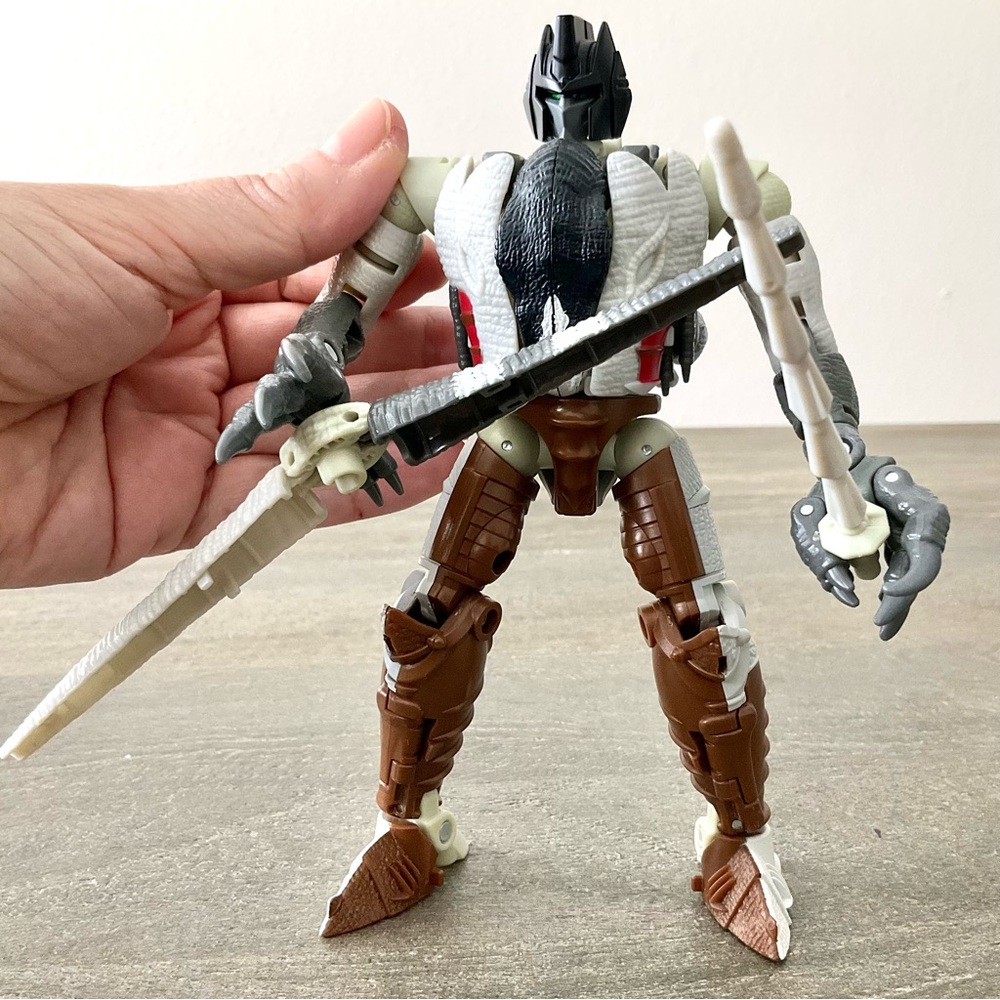 Transformers Kingdom Maximal Grimlock